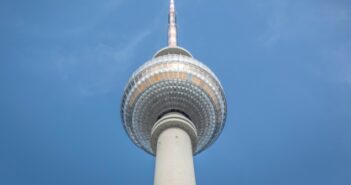 Rekordergebnis durch erfolgreiche Mobilfunkturm-Versteigerung