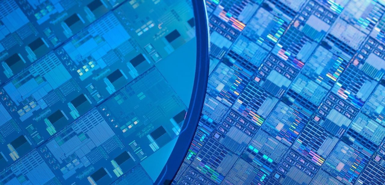 Infineon errichtet weltweit erste GaN-Hochvolumenfertigung auf 300-Millimeter-Wafern in (Foto: AdobeStock - Fotografos - 335302894)